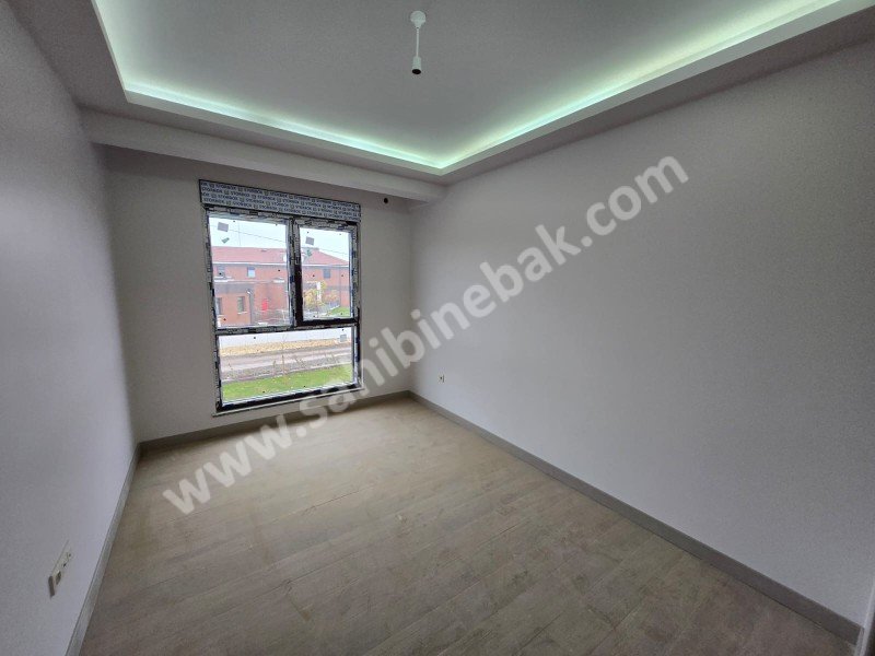 ESKİŞEHİR SÜMER MAHALLESİ KIZILYERDE SATILIK 4+1 205m2 DAİRE