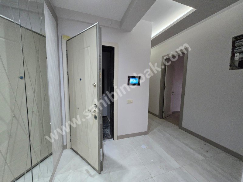 ESKİŞEHİR SÜMER MAHALLESİ KIZILYERDE SATILIK 4+1 205m2 DAİRE