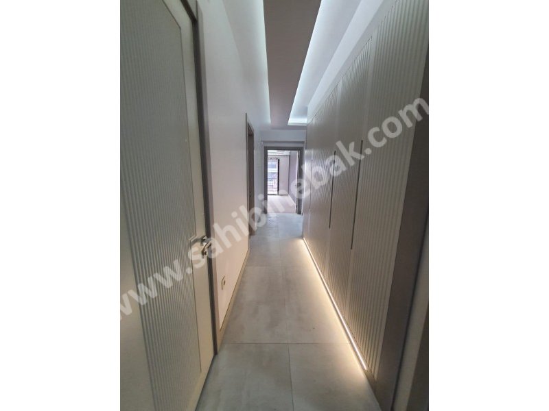 ESKİŞEHİR SÜMER MAHALLESİ KIZILYERDE SATILIK 4+1 205m2 DAİRE