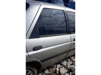 1997 model ford escort 1.6 16v ztec çıkma sağ arka dolu kapı