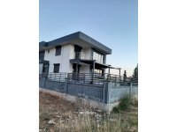 Antalya Döşemealtı Bahçeyaka'da Satılık 4+1 Müstakil Lüks Villa 240 m2
