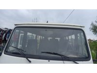 Peugeot J9 Minibüs ön cam