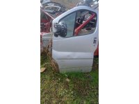 Renault Trafic sol ön kapı yedek parça