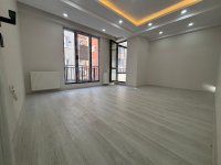 İstanbul Bahçelievler cumhuriyet mah de satılık 180m² 4+1- dubleks.kat daire